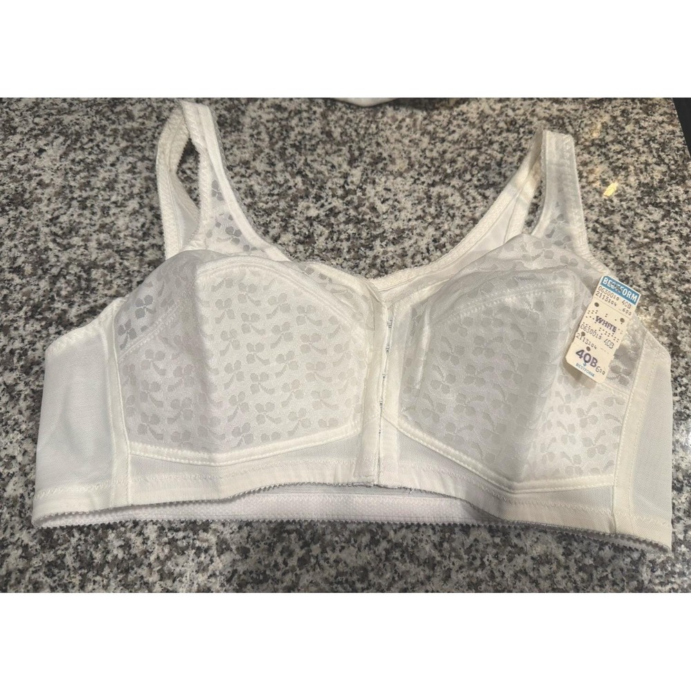 Vintage Bestform Women's 40B Beauty Collection Bra Style# 6300 NWT Front Clasp